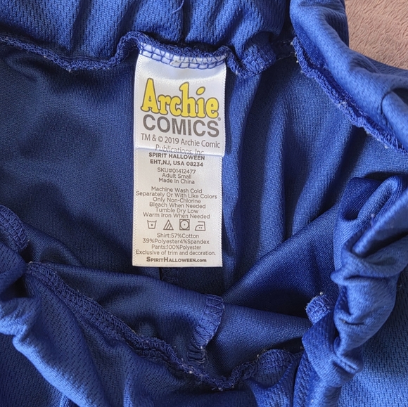 Archie Cheerleader Practice Uniform - Picture 9 of 12